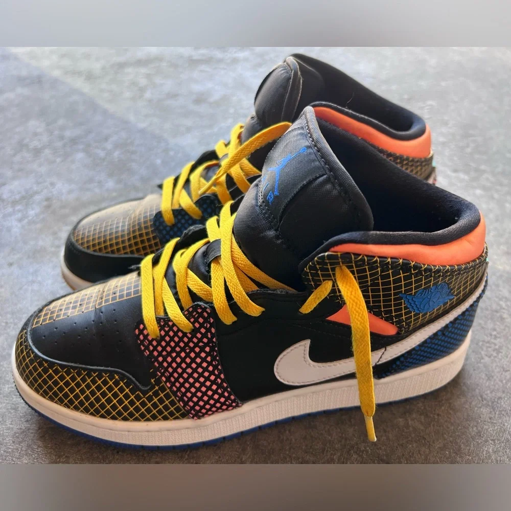 NIKE AIR JORDAN 1 RETRO I MID MMD GS‎ MULTI-COLOR GRID BLACK BLUE DC4092-001 6Y
